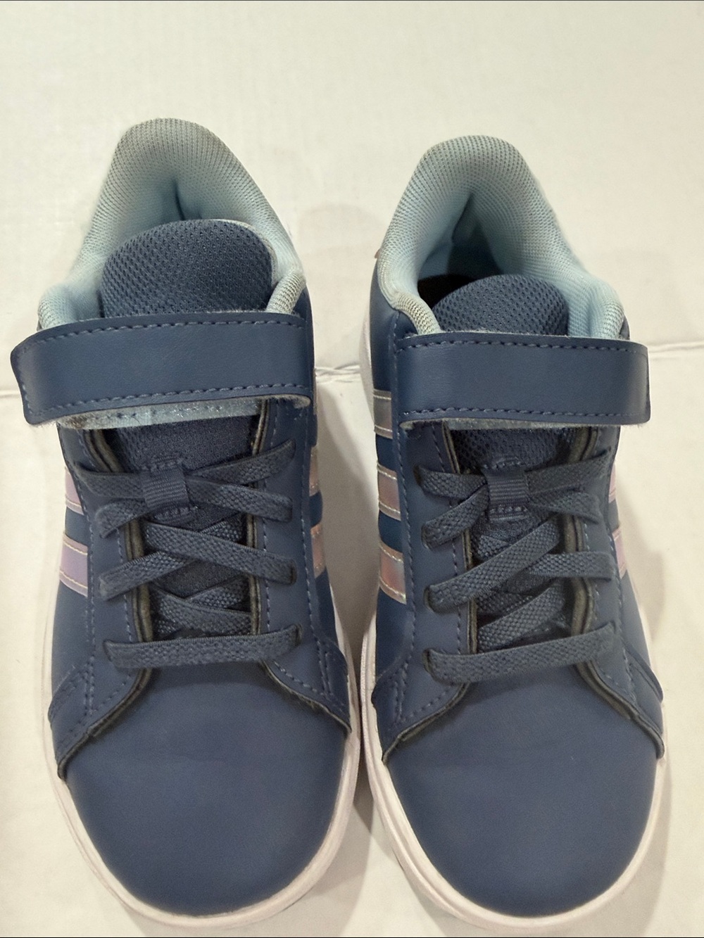 adidas Kids Navy Sneakers with Light Pink Stripes
